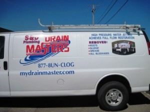 Contractor vehicle vinyl lettering Warren MI